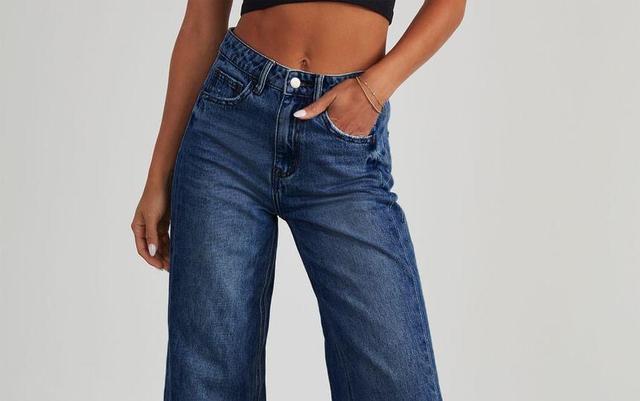 High Waist Frayed Hem Wide Leg Jeans Product Image