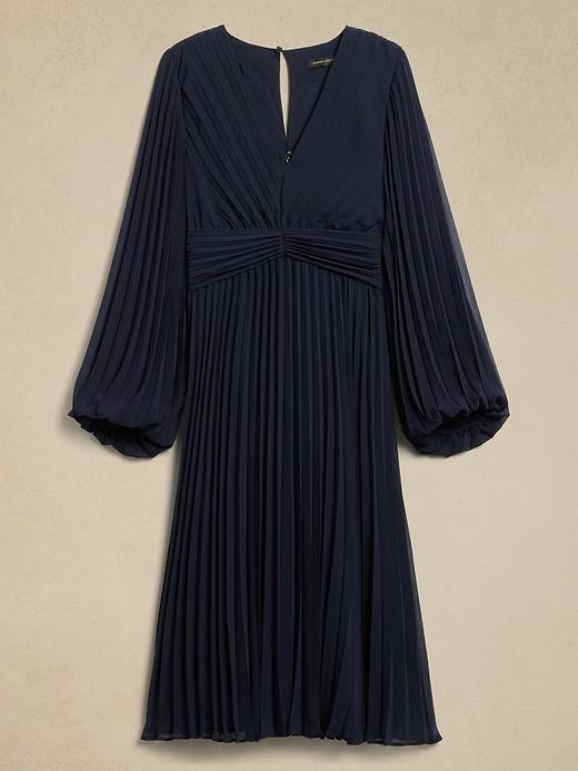 Chiffon Pleated Midi Dress Product Image