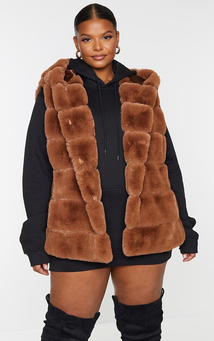 Plus Camel Faux Fur Hooded Vest Product Image