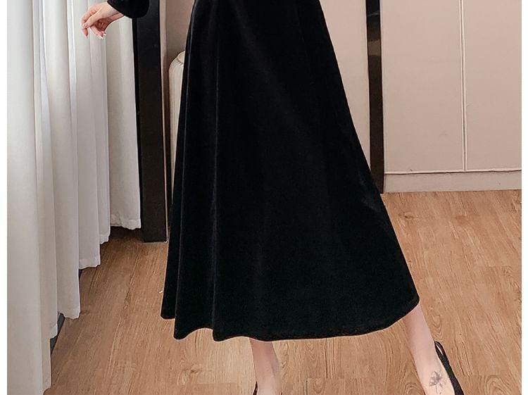 Long Sleeve V-Neck Plain Velvet Lace Trim Midi A-Line Dress Product Image