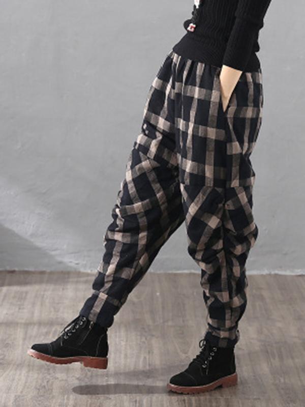 Vintage Plaid Thickening Pleated Harem Pants Product Image