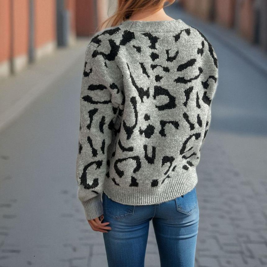 V-Neck Leopard Print Button-Up Crop Cardigan Product Image