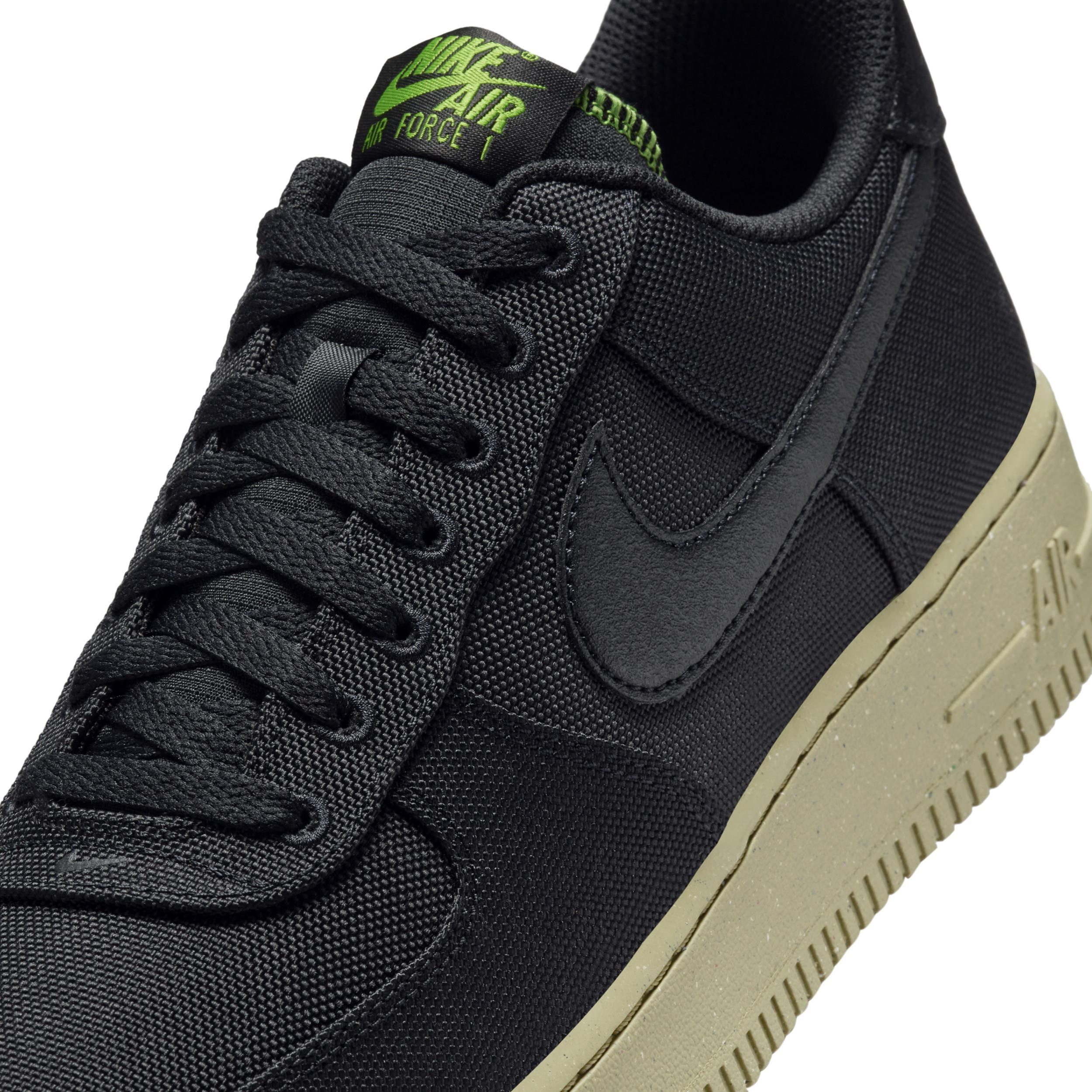 Nike Men's Air Force 1 '07 LV8 Shoes Product Image