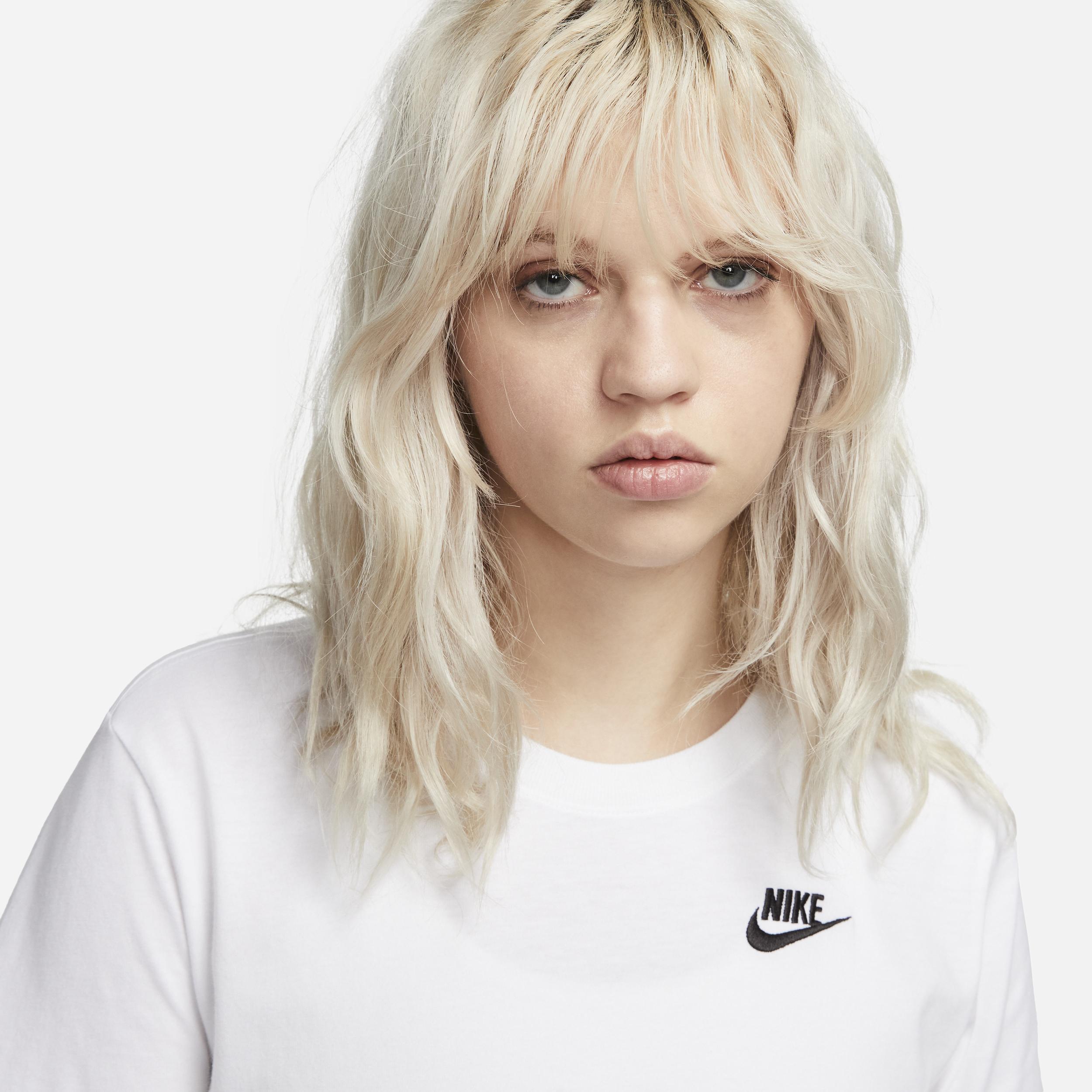 Womens Nike Sportswear Club Essentials Tee Product Image