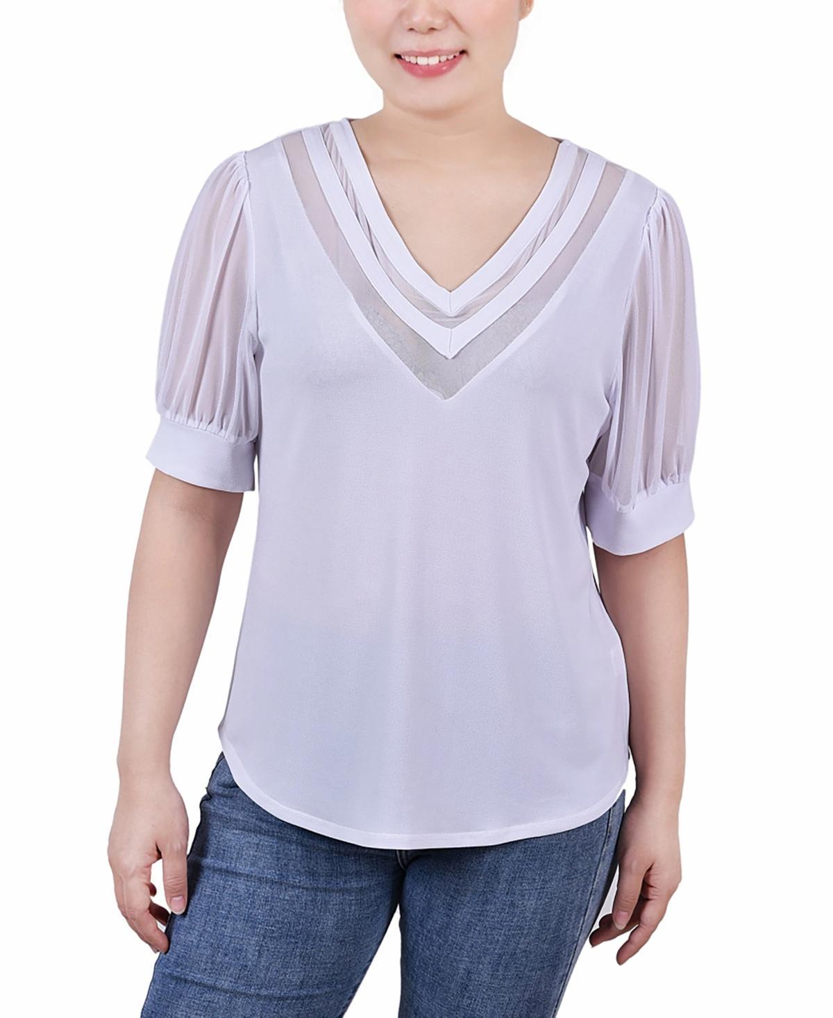 Petite Size Short Puff Sleeve V-neck Top Product Image