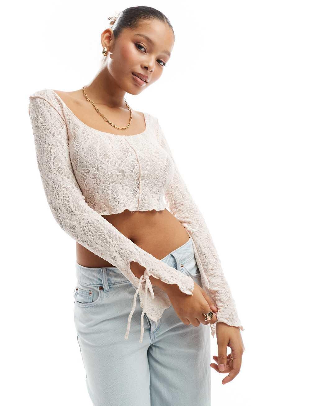 Bershka lace scoop neck top in pale pink Product Image