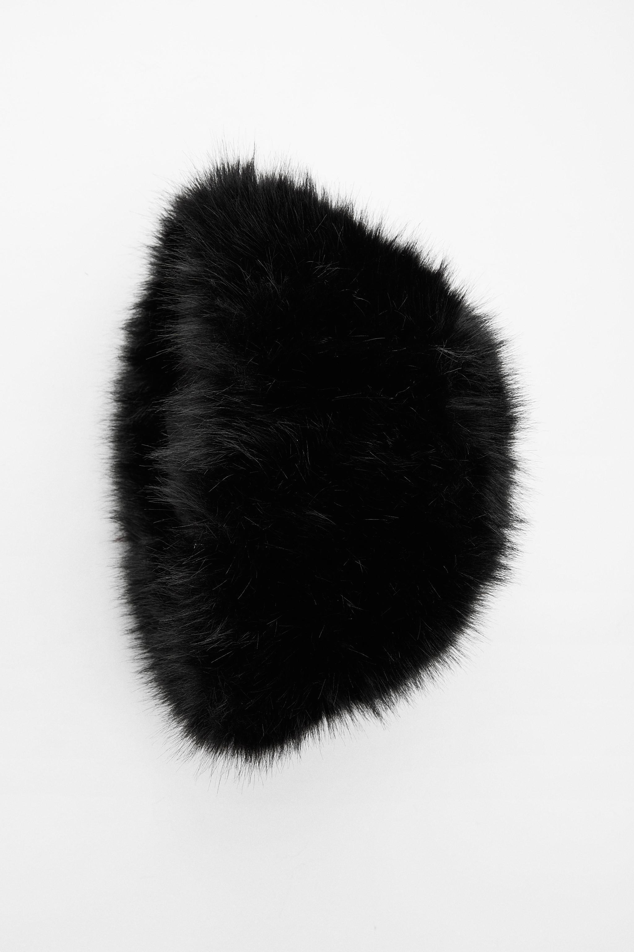 FAUX FUR CAP Product Image