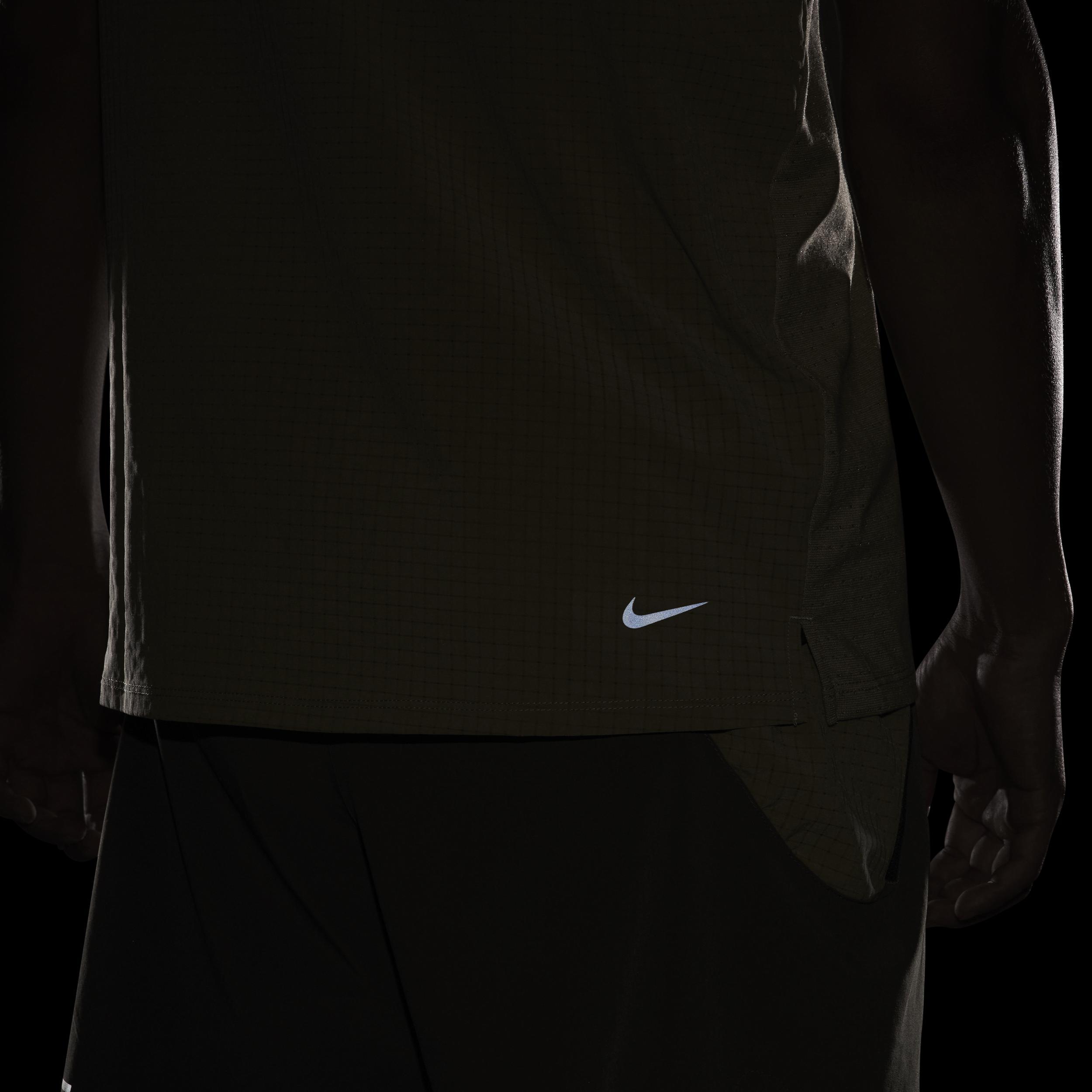 Nike Mens Trail Solar Chase Dri-FIT Short-Sleeve Running Top Product Image