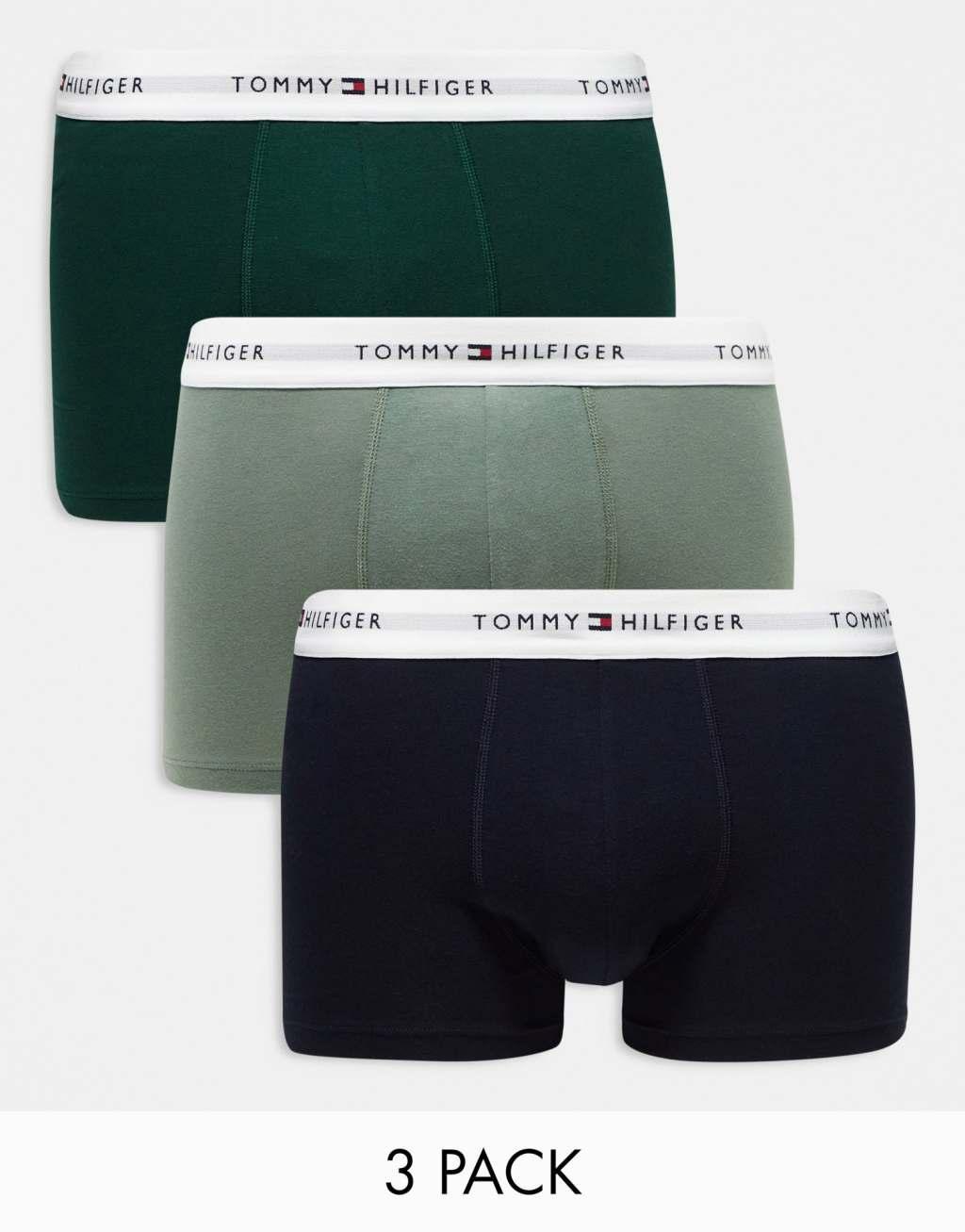 Tommy Hilfiger signature cotton essentials 3 pack briefs in multi Product Image