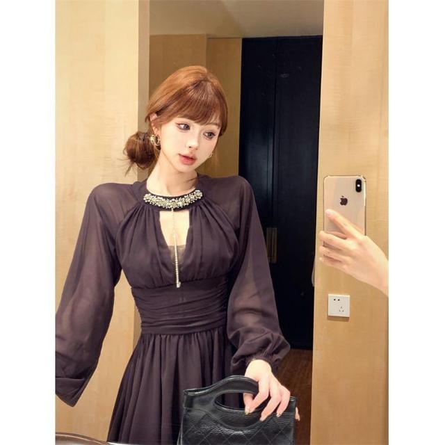 Long-Sleeve Crew Neck Plain Rhinestone Accent Cutout Ruched Mini A-Line Dress Product Image