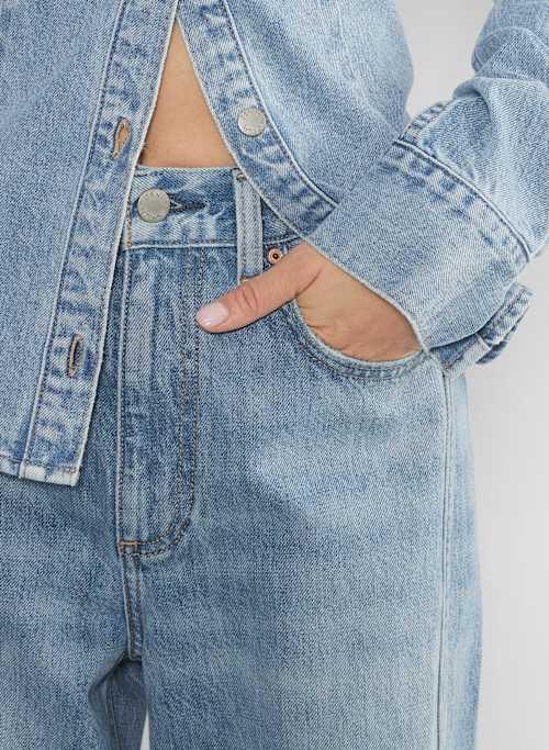 the ‘90s seamed hi-rise barrel jean Product Image