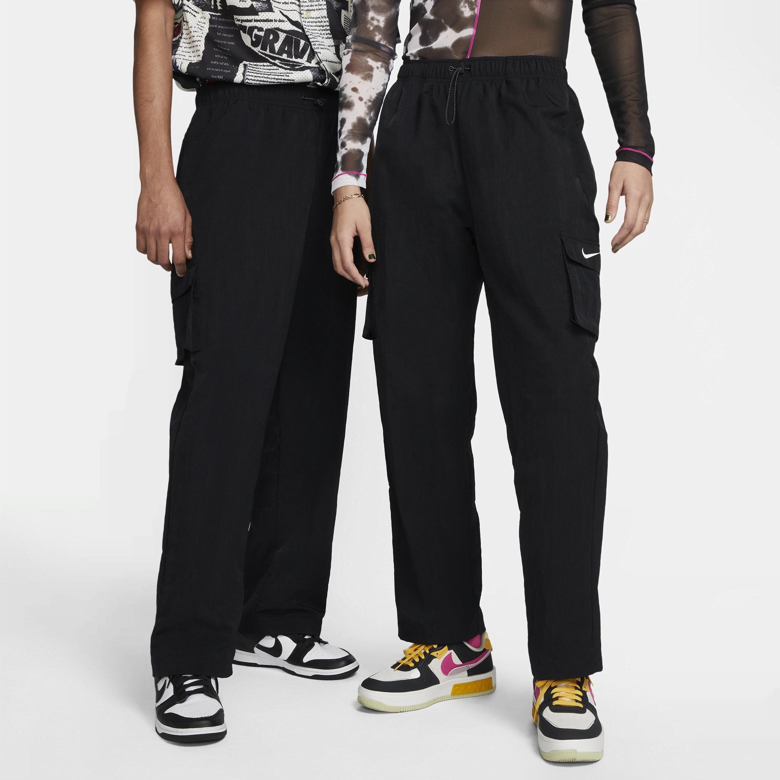 Nike Sportswear Essential Women's High-Rise Woven Cargo Pants Product Image