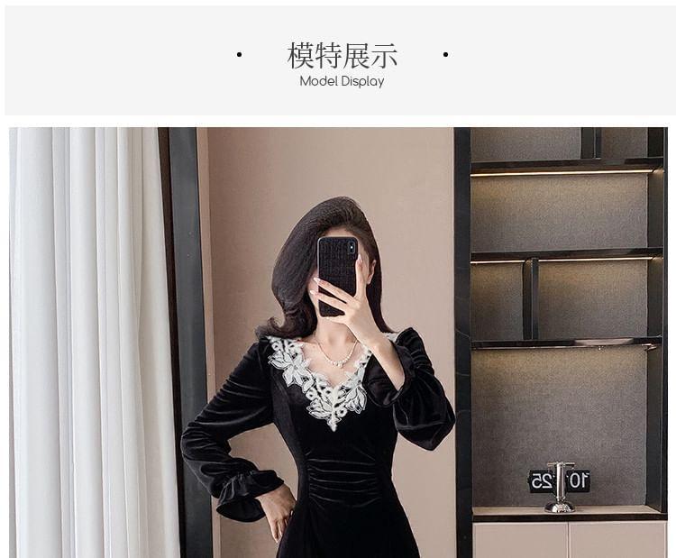 Long Sleeve V-Neck Lace Trim Velvet Midi A-Line Dress Product Image