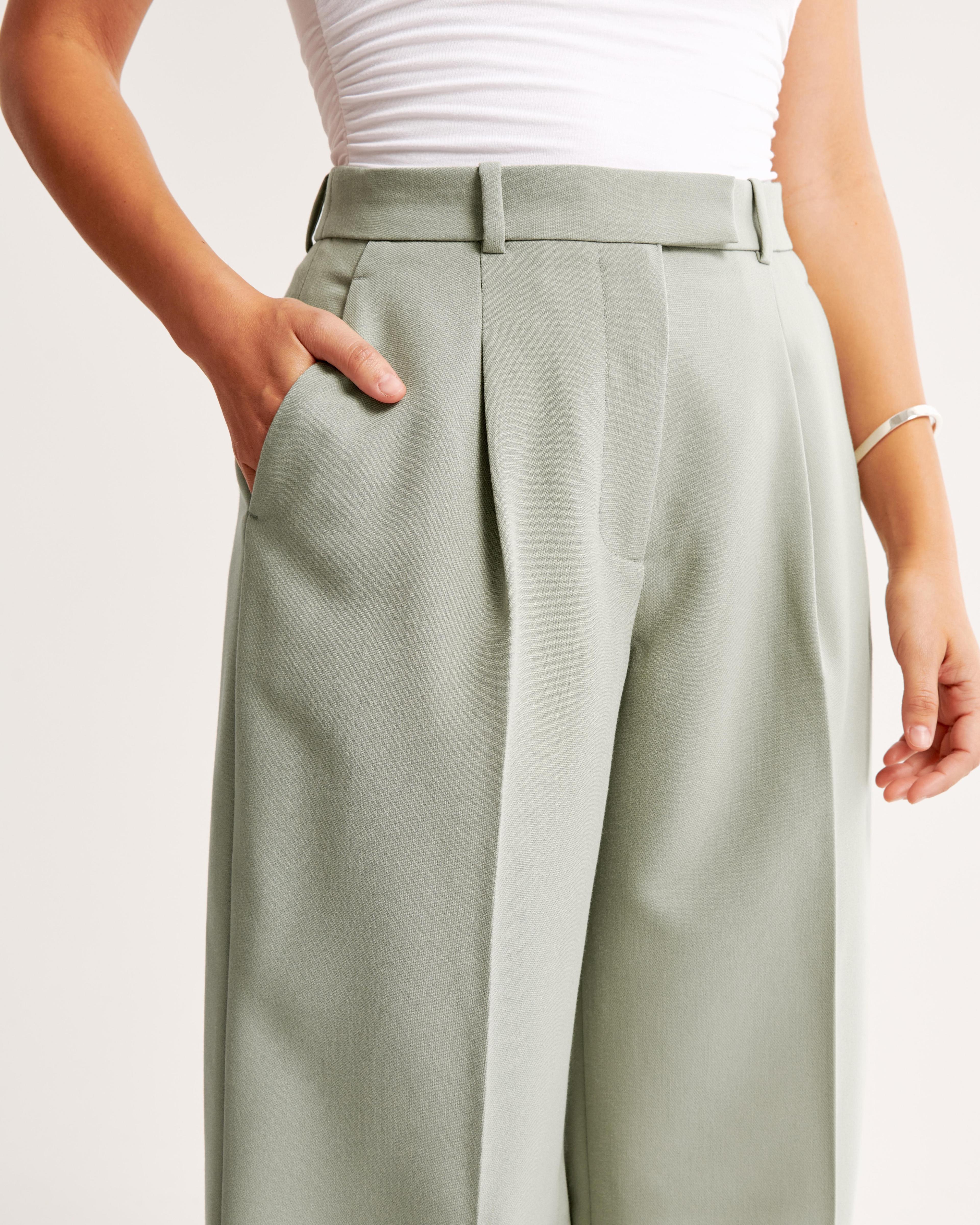 Curve Love A&F Harper Tailored Ultra Wide Leg Pant Product Image