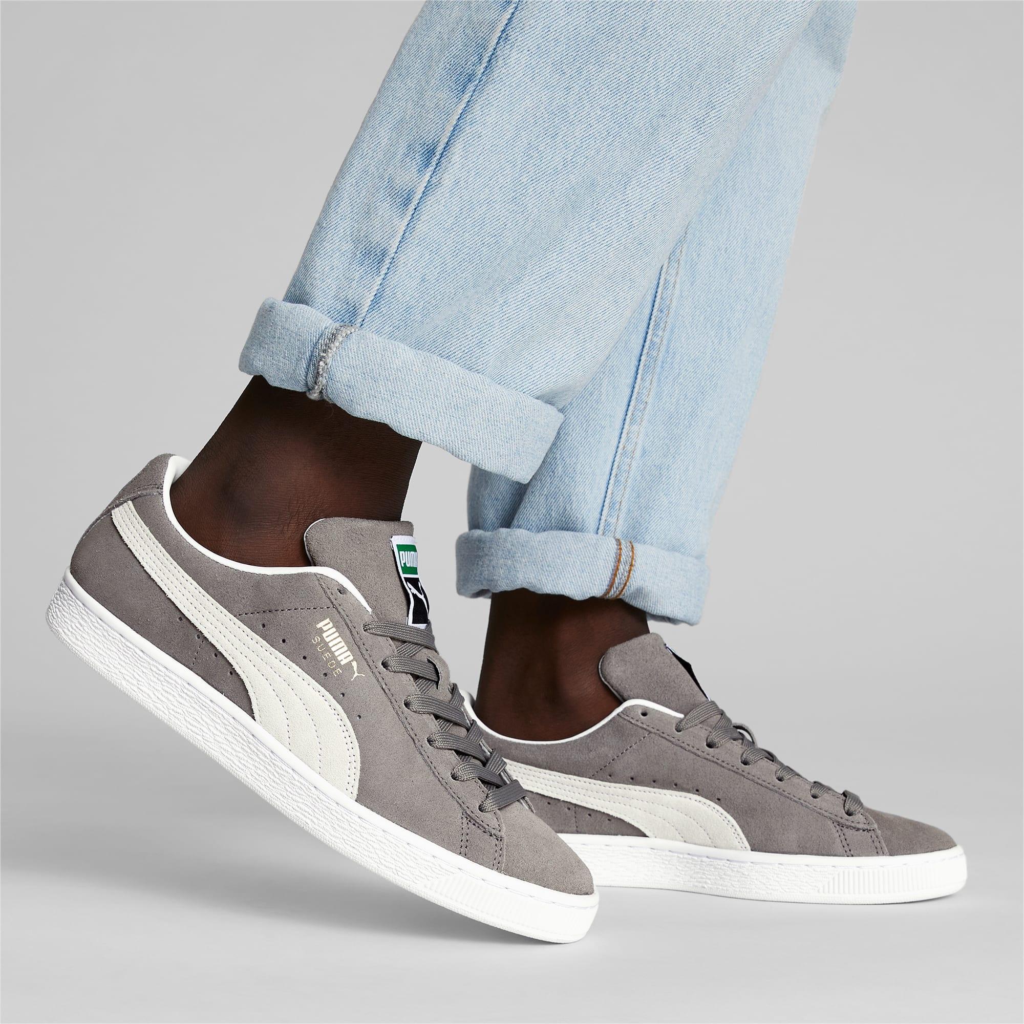 Suede Classic XXI Sneakers Product Image