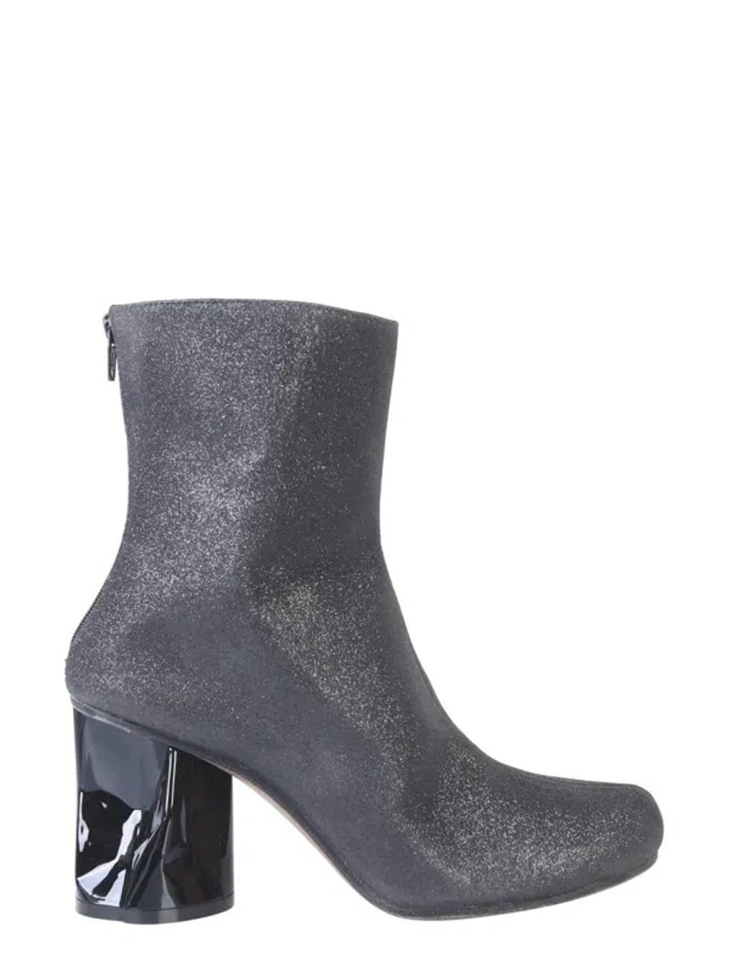 Boots With Crushed Heel In Black product image