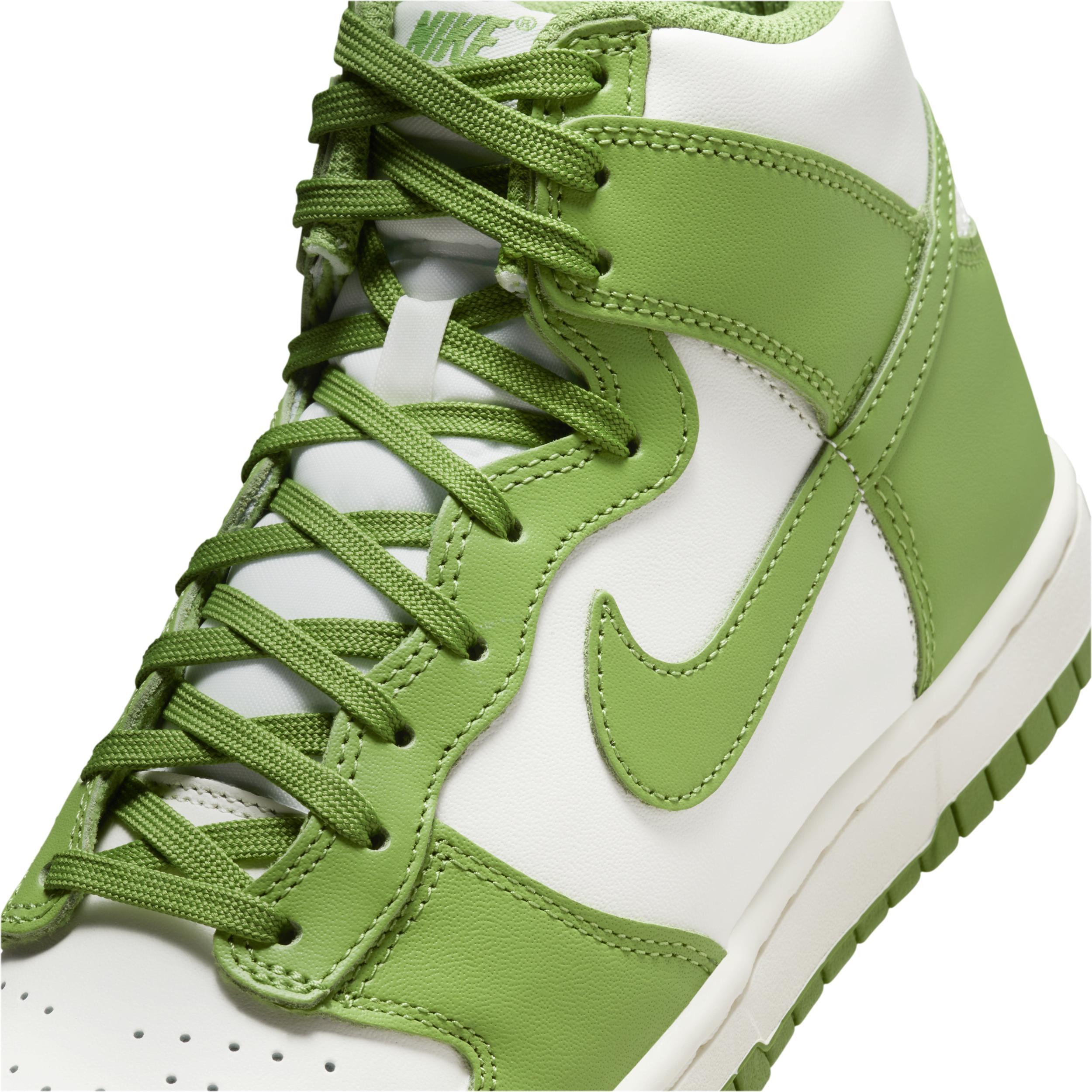 Nike Dunk High Women's Shoes Product Image