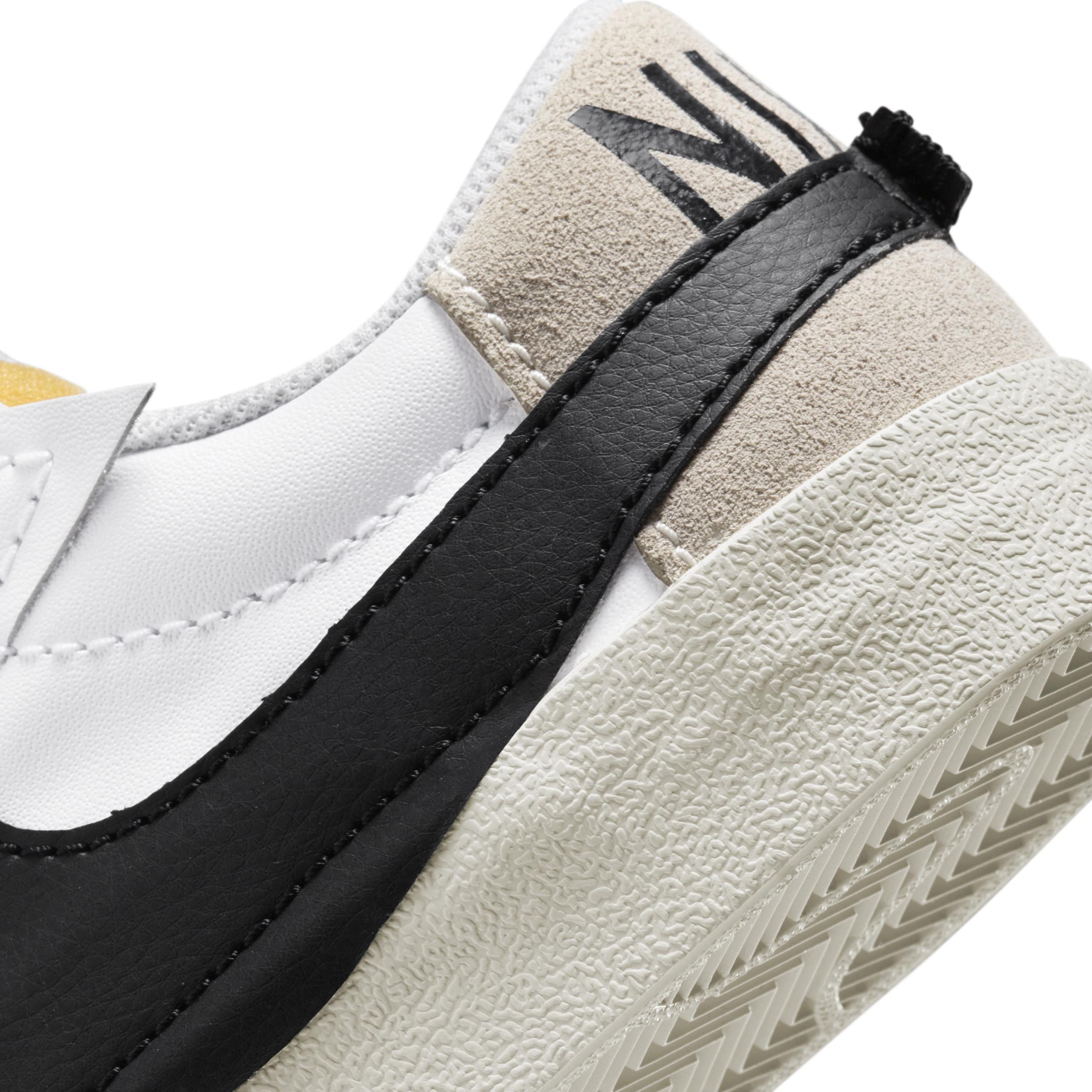 Nike Women's Blazer Low '77 Jumbo Shoes Product Image