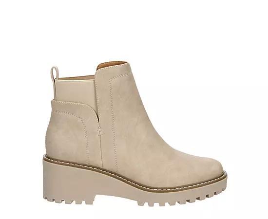 Dv By Dolce Vita Womens Rielle Wedge Boot Product Image