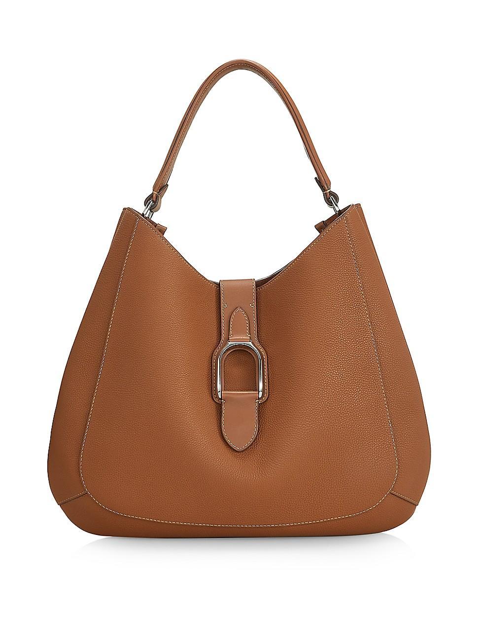 Womens Welington Medium Shoulder Bag in Leather Product Image