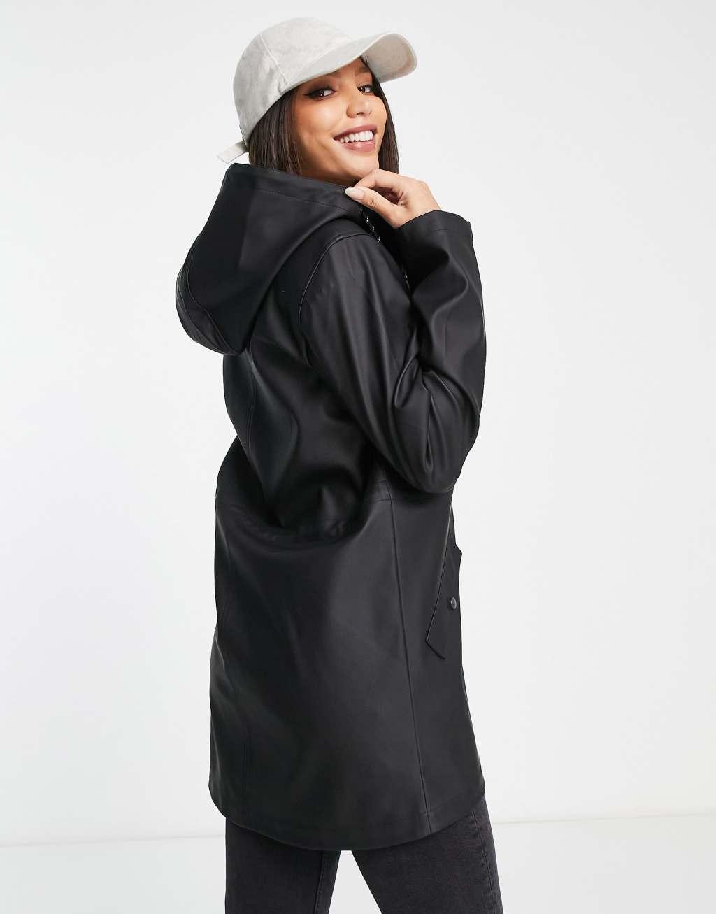 Vero Moda Tall raincoat in black  Product Image