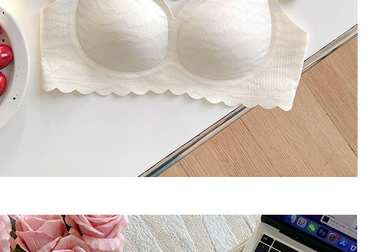 Wireless Lace Bra Product Image