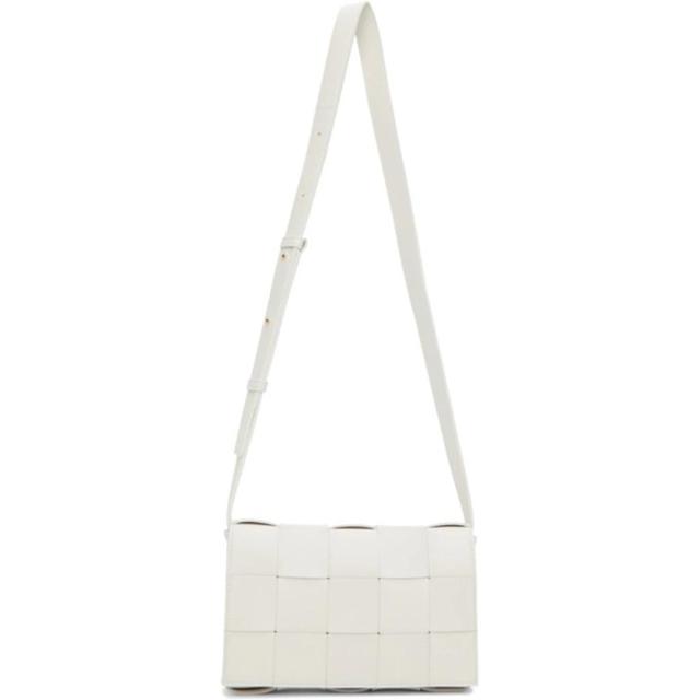 BOTTEGA VENETA Cassette Bag In White_silver Product Image