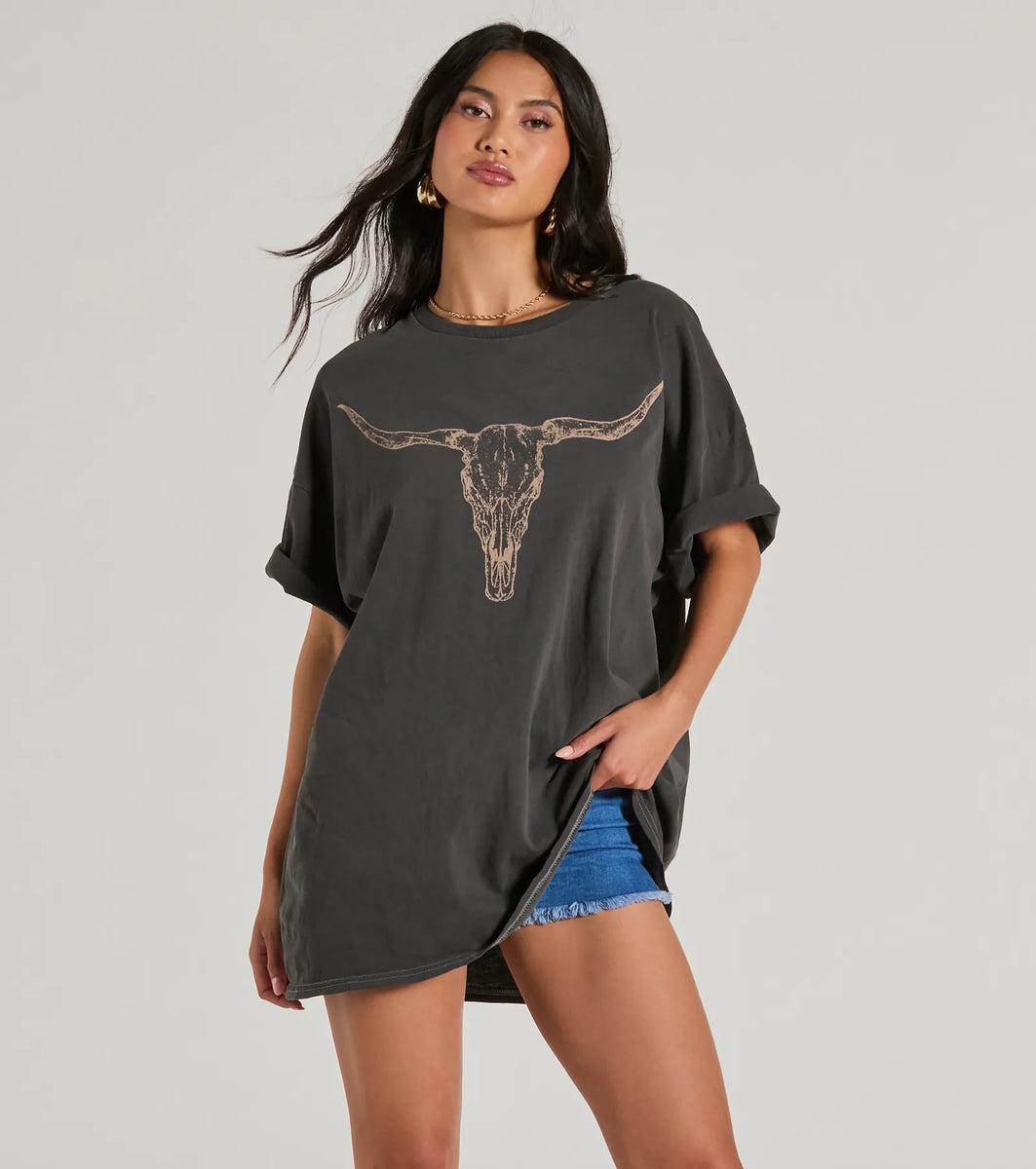 Giddy Up Cowgirl Longhorn Oversized Graphic Tee product image