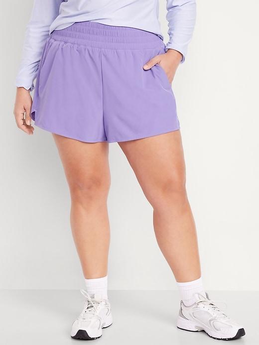 Extra High-Waisted Crinkle Run Shorts -- 3-inch inseam Product Image