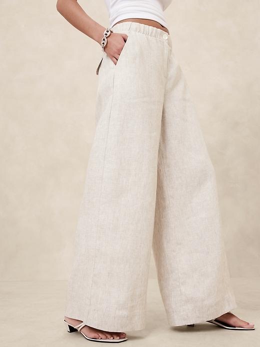 Linen Pull-On Pant Product Image