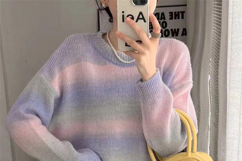 Crew Neck Gradient Sweater Product Image