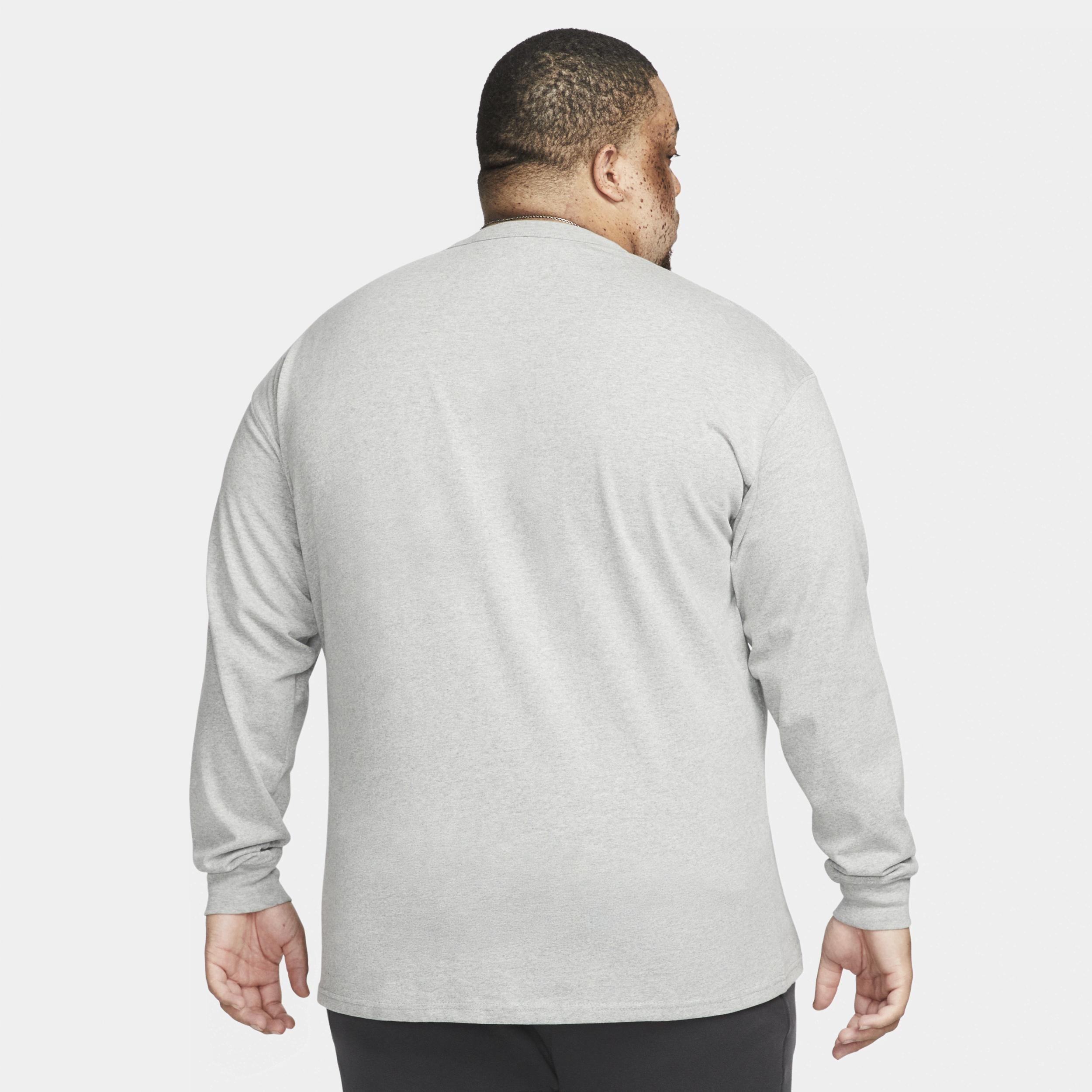 Men's Nike Sportswear Premium Essentials Long-Sleeve T-Shirt Product Image