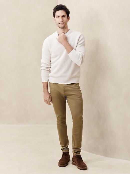 Skinny Travel Pant Product Image