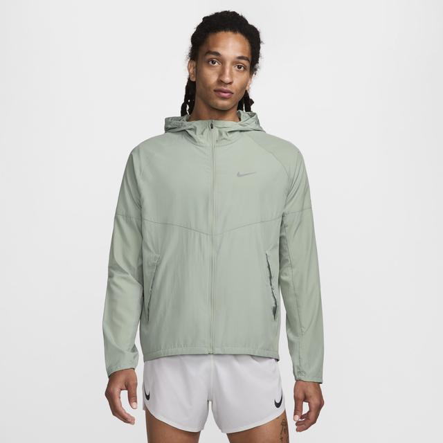 Nike Mens Miler Repel Running Jacket Product Image