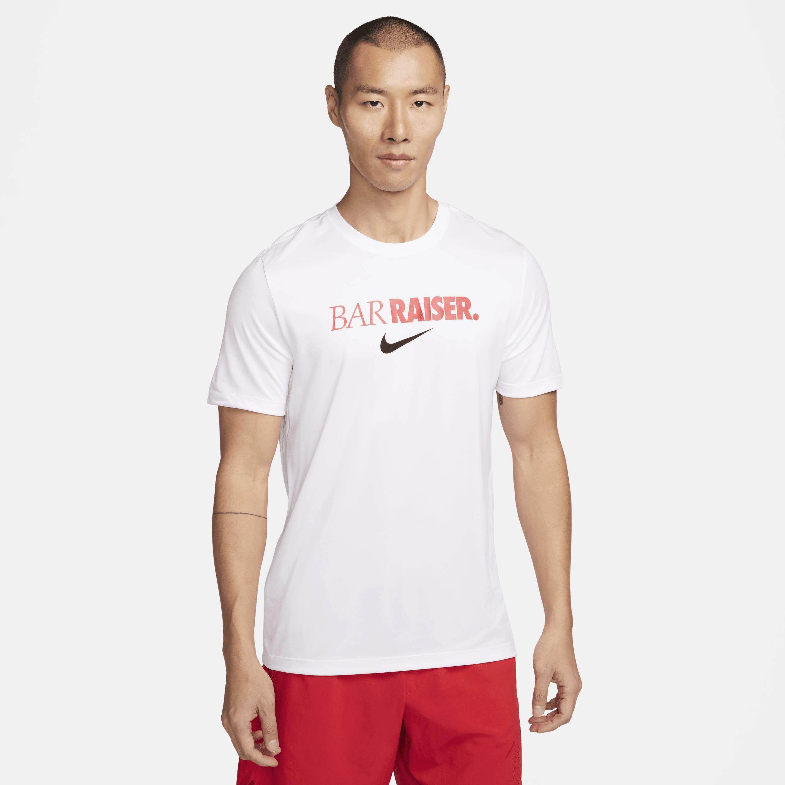 Nike Men's Dri-FIT Fitness T-Shirt Product Image