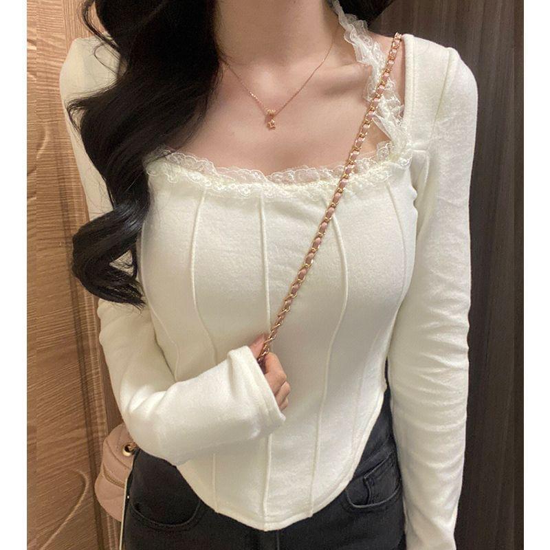 Long-Sleeve Plain Lace Trim Asymmetrical T-Shirt Product Image