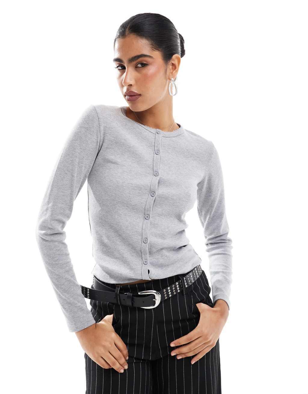 Stradivarius ribbed jersey cardigan in gray Product Image