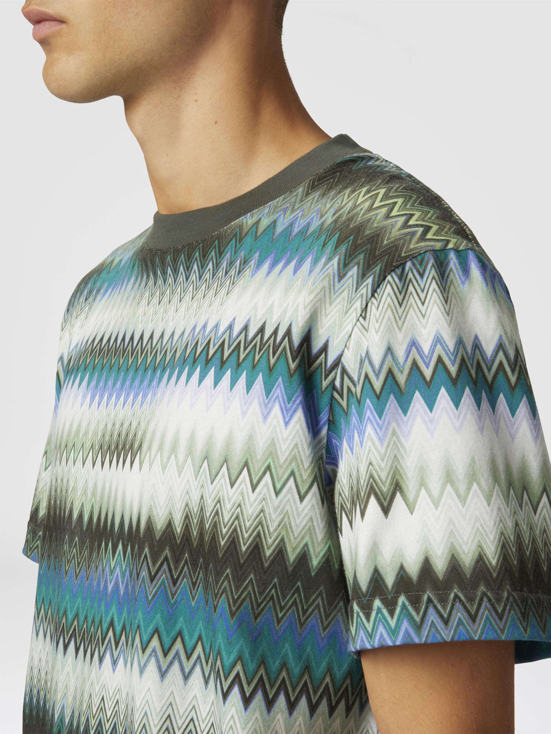 Cotton crewneck T-shirt with gradient micro zigzag print Product Image