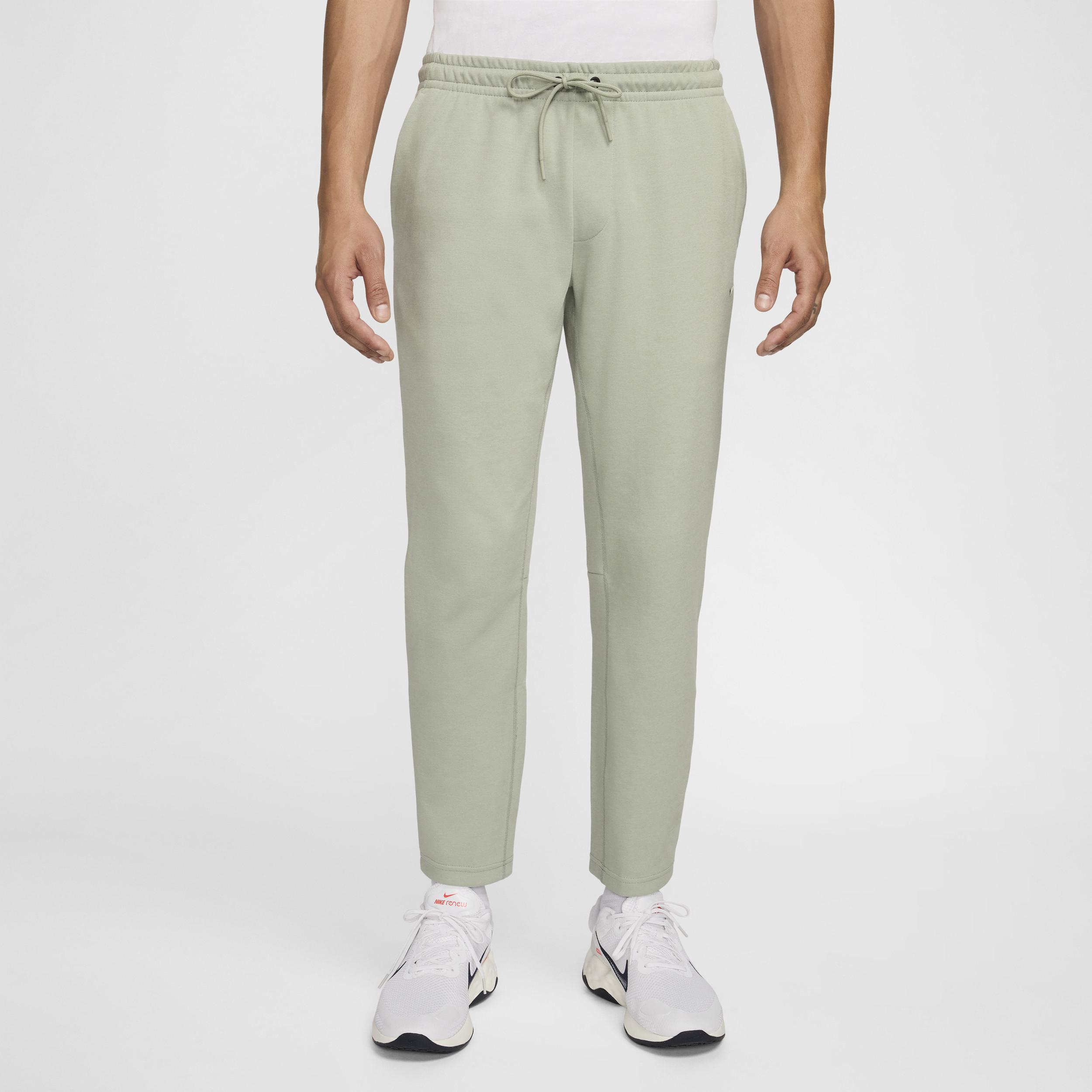 Nike Men's Primary Dri-FIT UV Tapered Versatile Pants Product Image