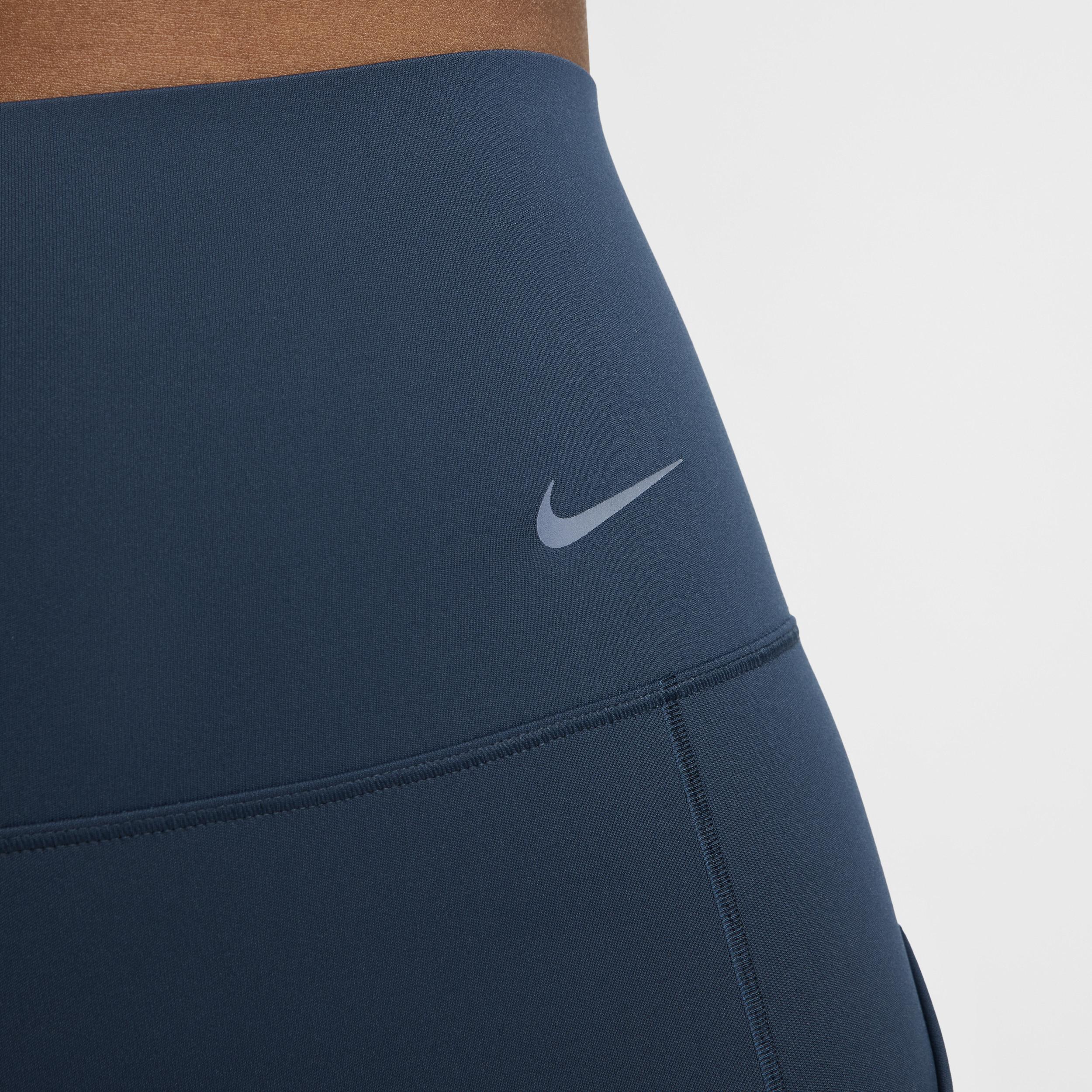 Nike Women's Universa Medium-Support High-Waisted 7/8 Leggings with Pockets Product Image