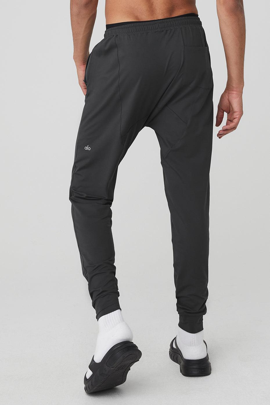 Conquer Revitalize Pant - Anthracite Male Product Image