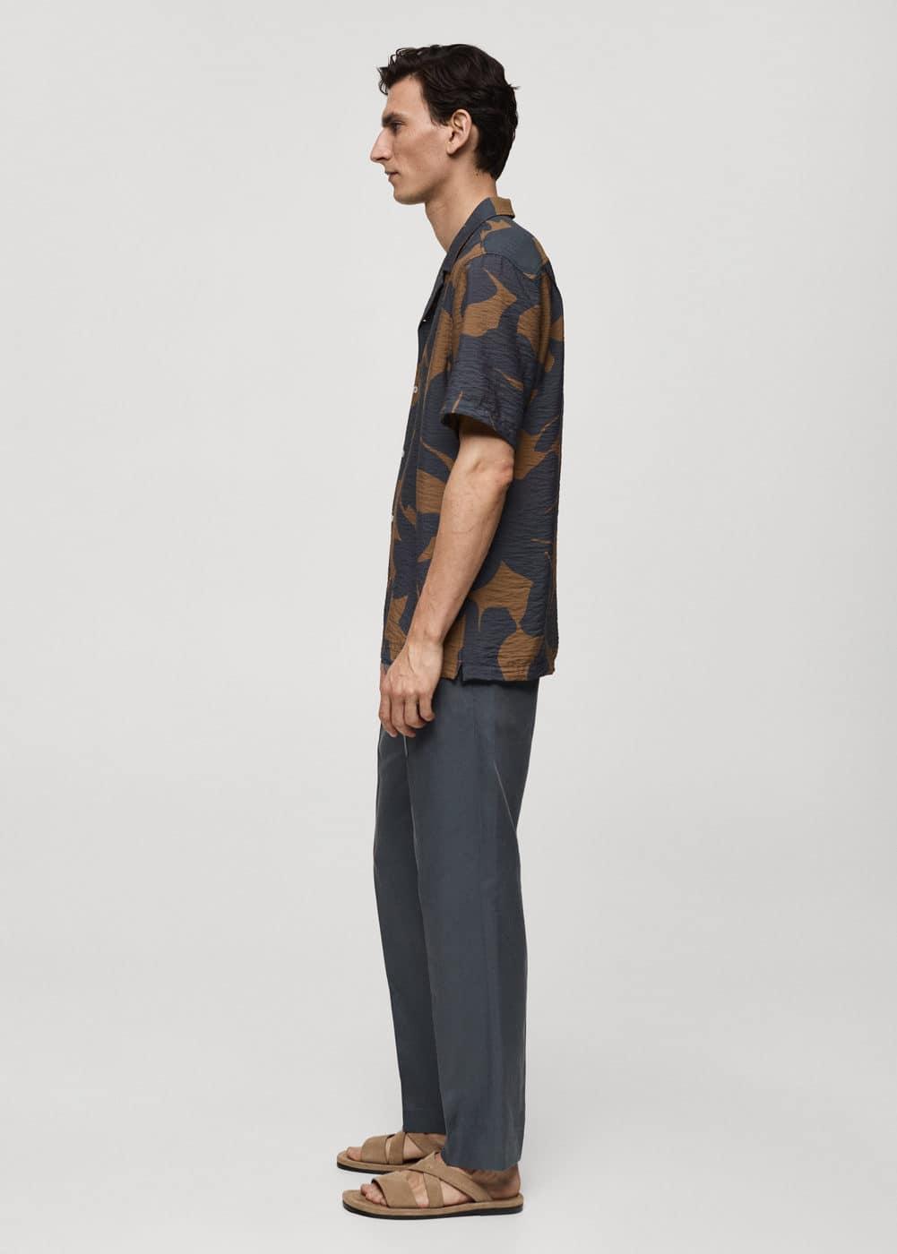 MANGO MAN - Regular fit texture printed shirt greyMen Product Image