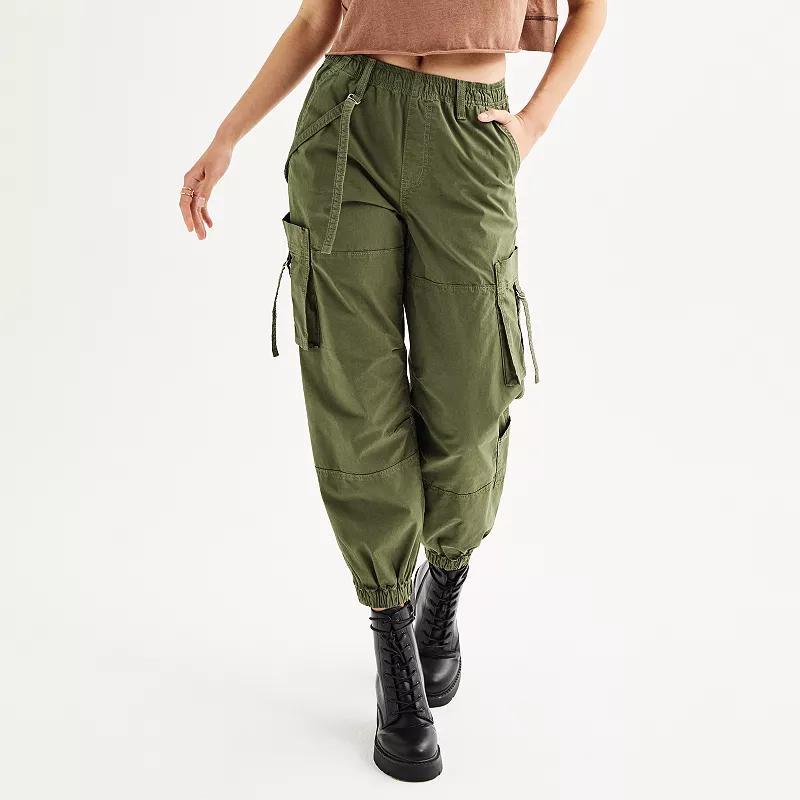 Juniors SO High Rise Strap Cargo Joggers, Womens Carlin Green Product Image