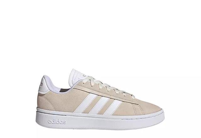 Vans Womens Ward Sneaker Product Image