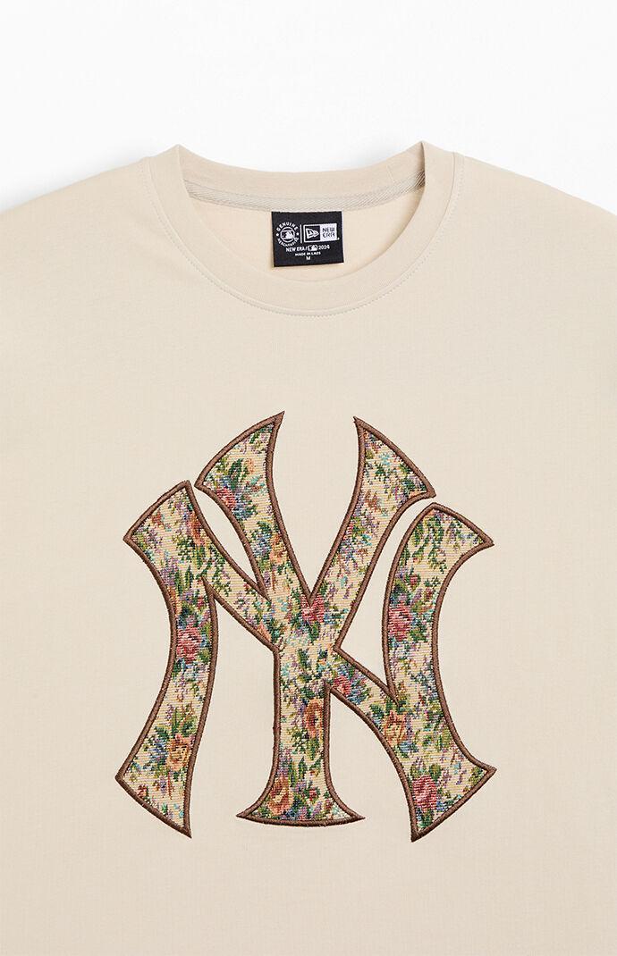 New Era Men's NY Yankees Embroidered Floral T-Shirt Product Image