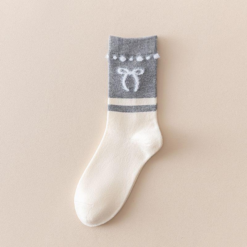 Bow Print Socks Product Image