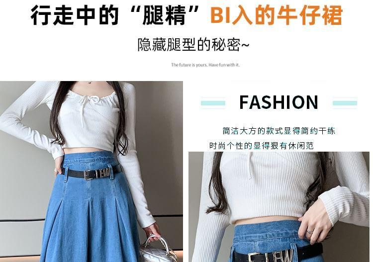 High Waist Washed Pleated Maxi A-Line Denim Skirt / Belt Product Image