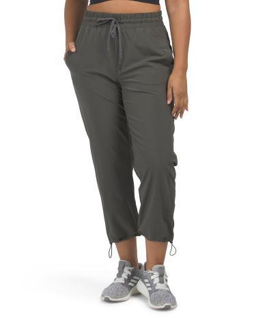 Journey Woven Capri Joggers for Women Product Image