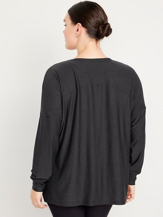 CloudMotion Tunic Product Image