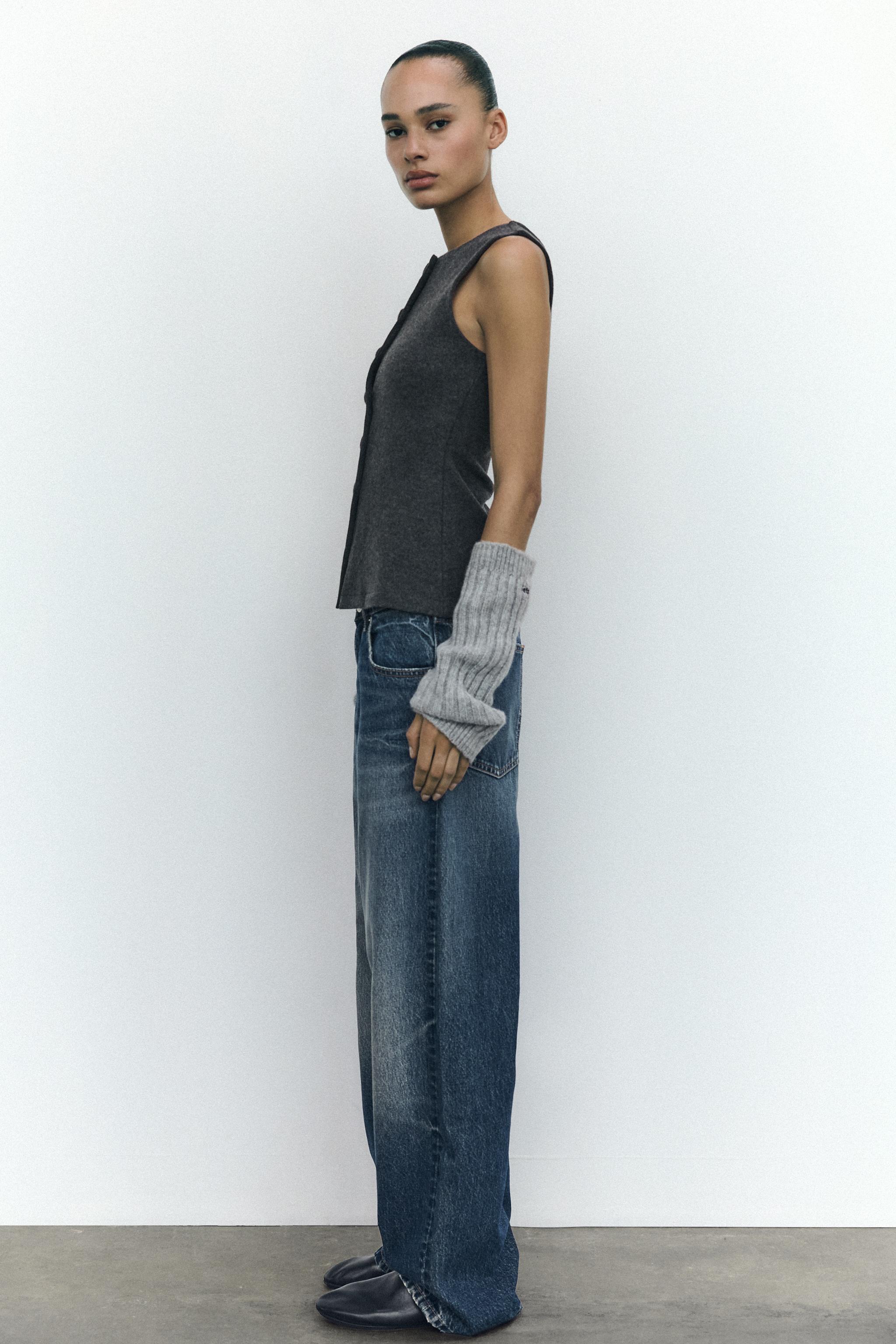 OVERSIZE TRF RELAXED JEANS WITH A HIGH WAIST Product Image